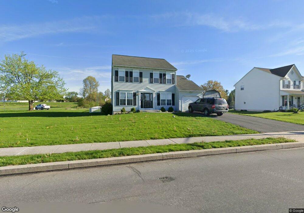 1195 Walnut St, Honey Brook, PA 19344 - photo 1