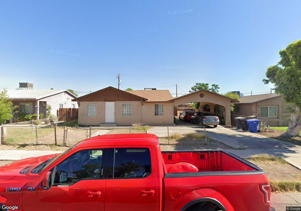 834 W Euclid Ave, El Centro, CA 92243 - photo 1