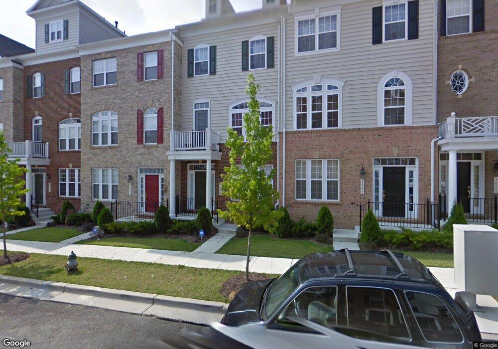8009 Endzone Way unit A021, Hyattsville, MD 20785 - photo 1