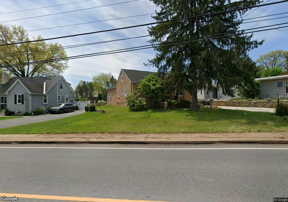 225 E North Ln, Conshohocken, PA 19428 - photo 1