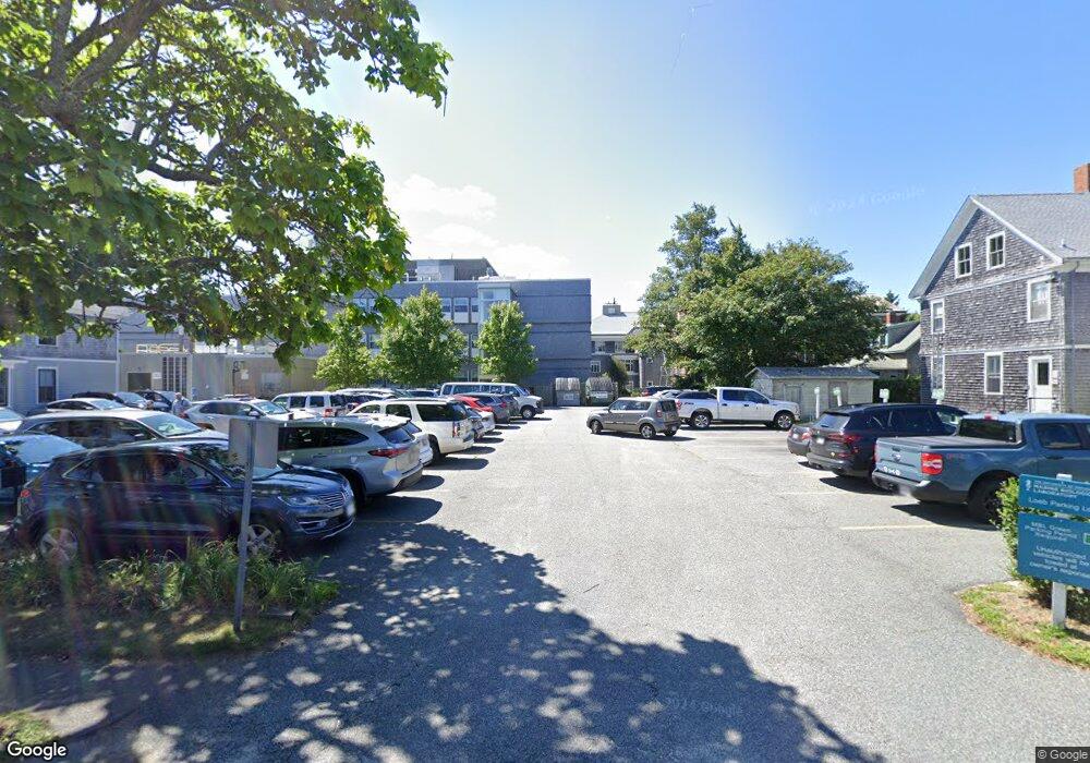 12 North St, Falmouth, MA 2543 - photo 1