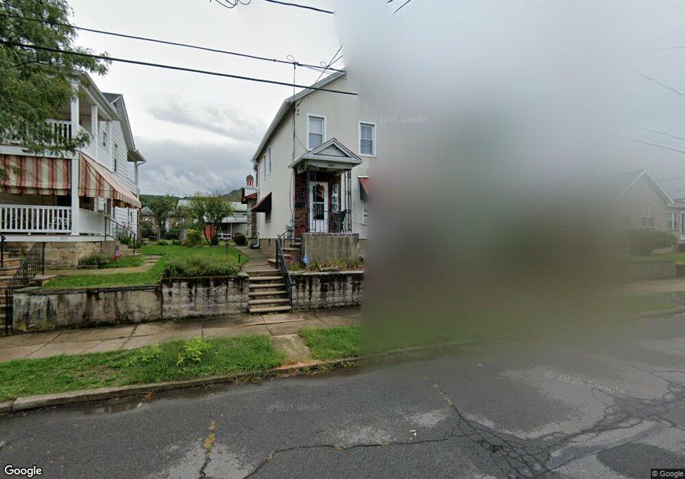 823 S Irving Ave, Scranton, PA 18505 - photo 1