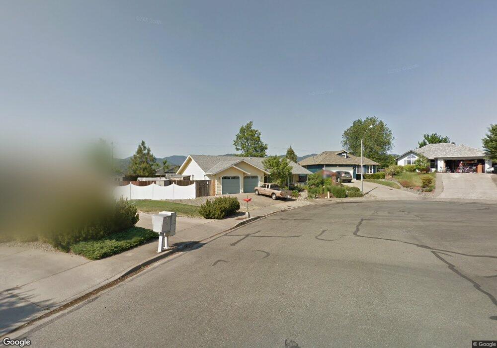 112 Shoemaker Way, Grants Pass, OR 97527 - photo 1