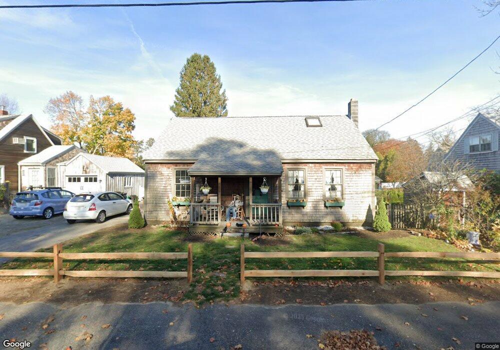 16 Farrell St, Newburyport, MA 01950 - photo 1