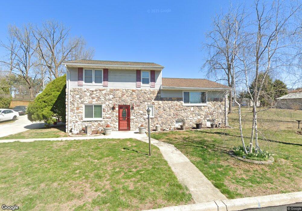 2333 Downing St, Reading, PA 19605 - photo 1