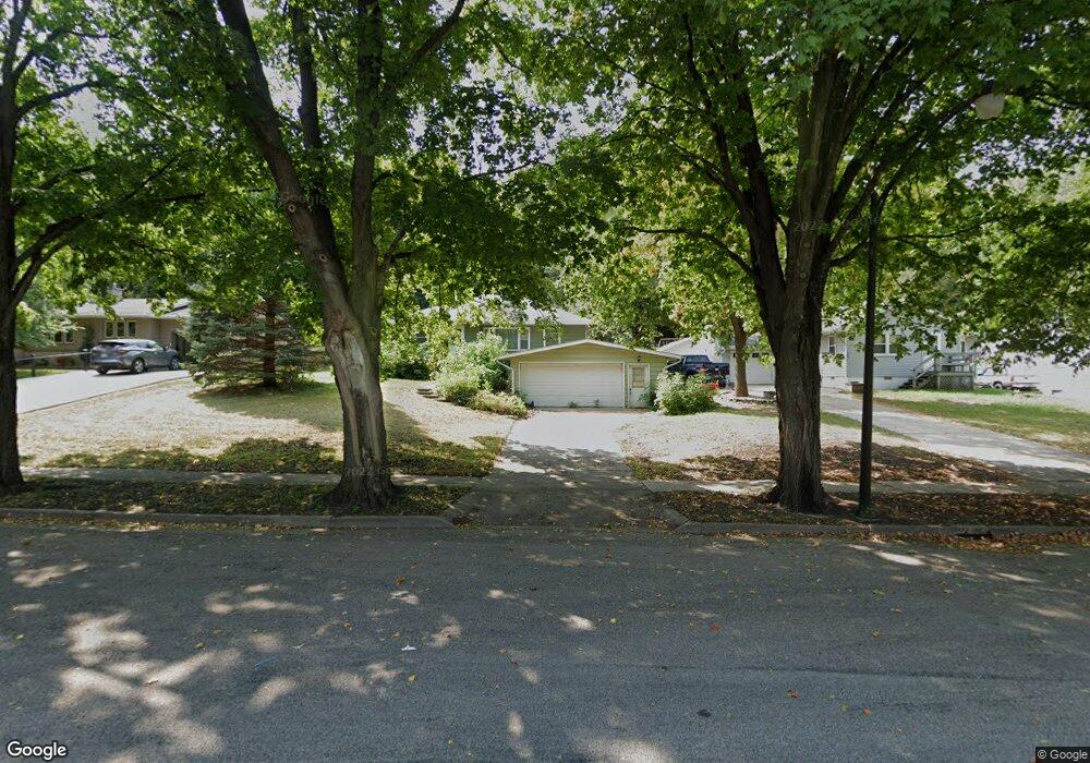 229 West St, New Ulm, MN 56073 - photo 1