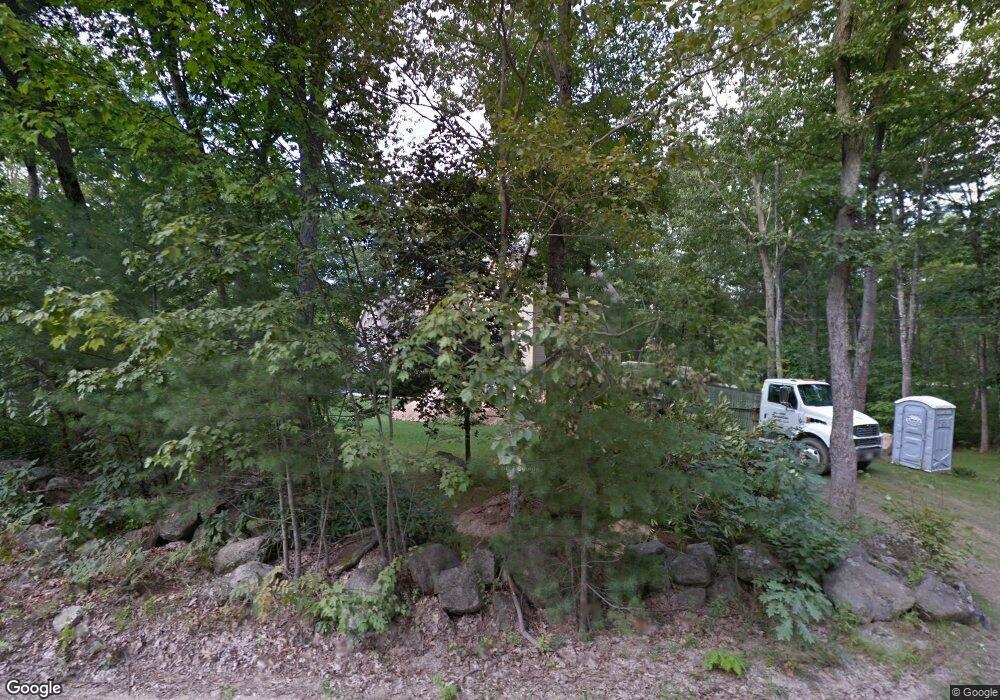 92 Gage Girls Rd, Bedford, NH 03110 - photo 1