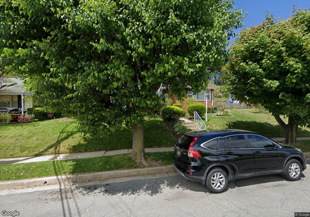 6716 Collinsdale Rd, Parkville, MD 21234 - photo 1