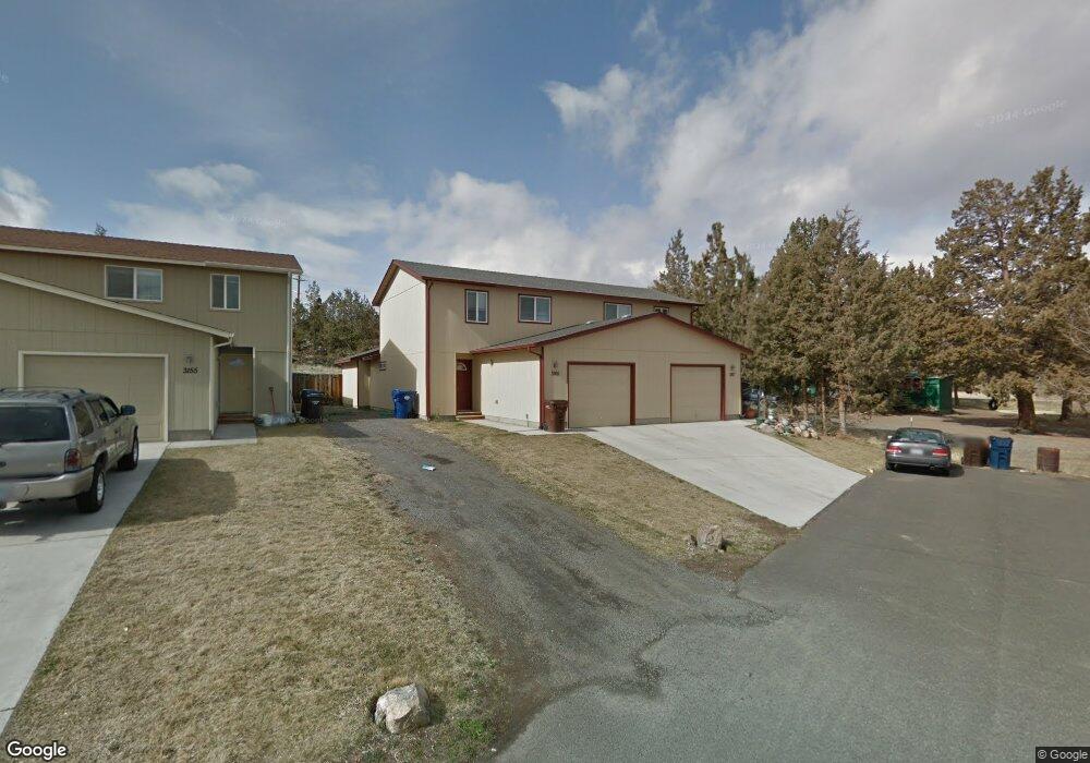 3165 SW Volcano Way, Redmond, OR 97756 - photo 1