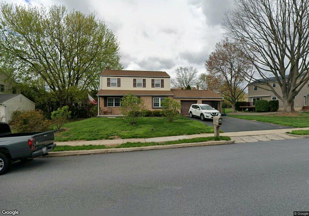 1005 Tuckerton Rd, Reading, PA 19605 - photo 1