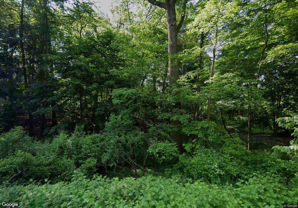 380 Oscawana Lake Rd, Putnam Valley, NY 10579 - photo 1