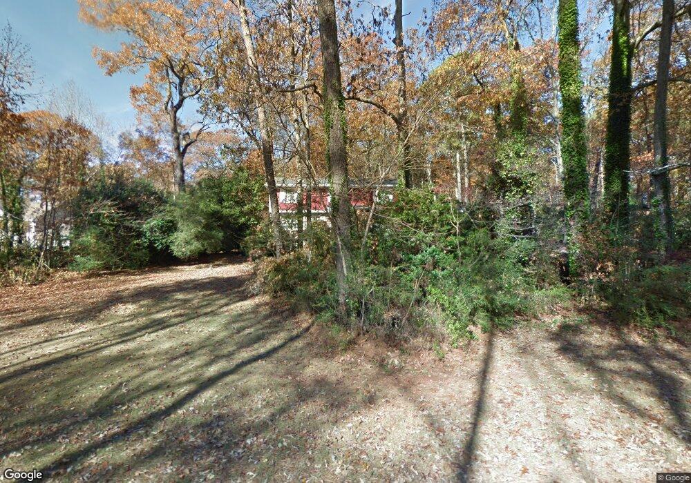 5384 Rosser Rd, Stone Mountain, GA 30087 - photo 1