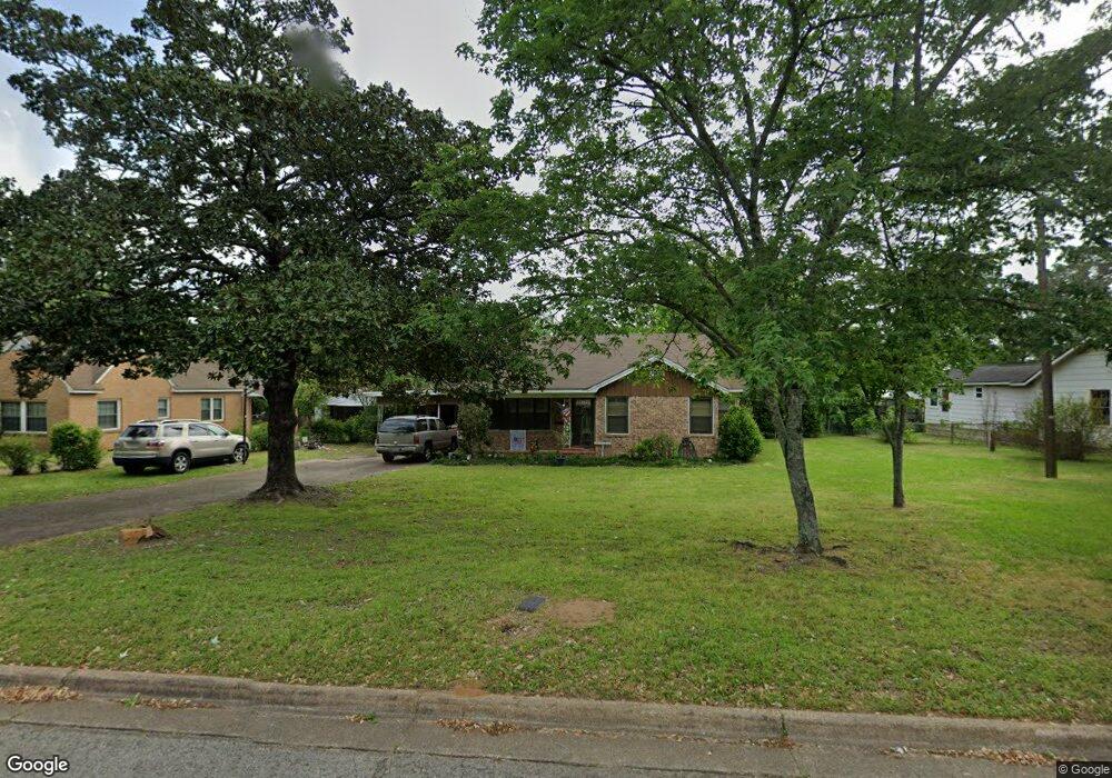 1013 Lock St, Nacogdoches, TX 75964 - photo 1