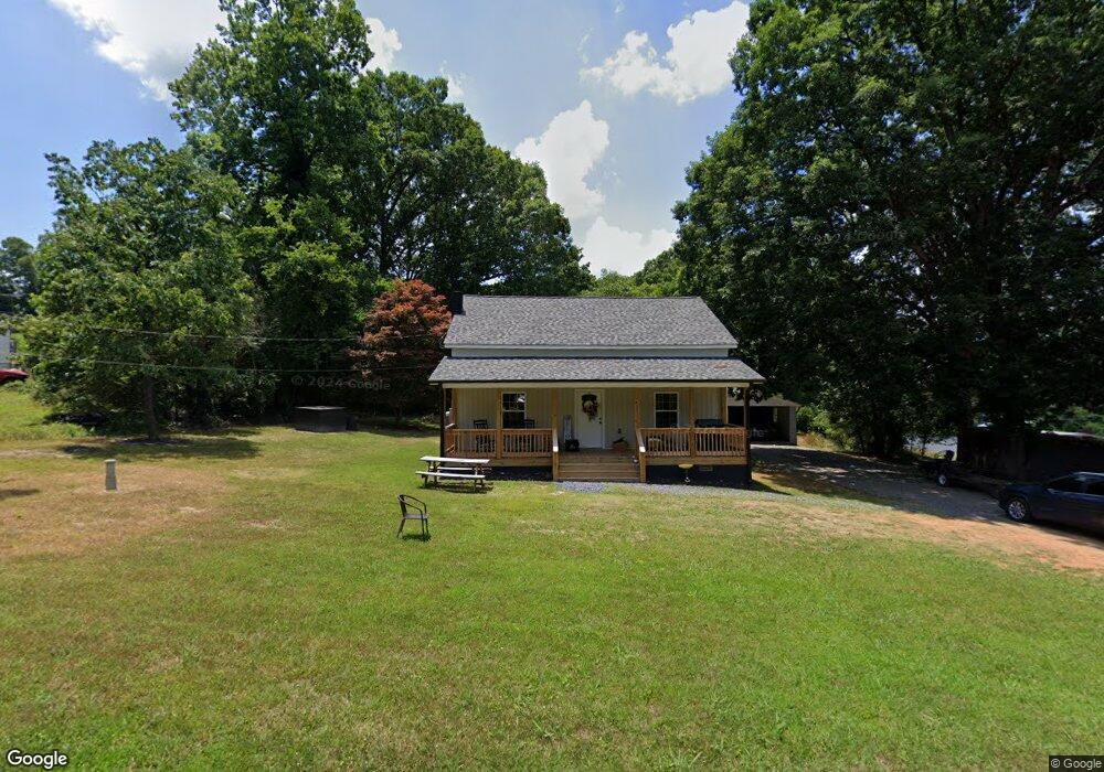 551 Ridgeway Cir, Asheboro, NC 27205 - photo 1