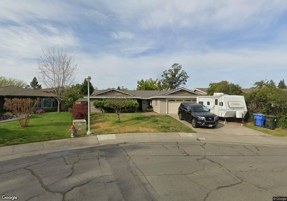 7612 Prescott Way, Sacramento, CA 95823 - photo 1