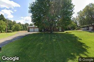 909 N Morgan St, Morganfield, KY 42437