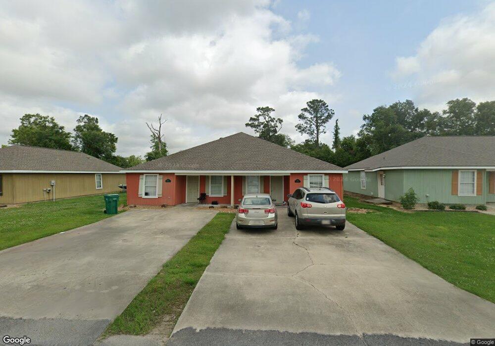 817 Manuel Rd, Lake Charles, LA 70607 - photo 1