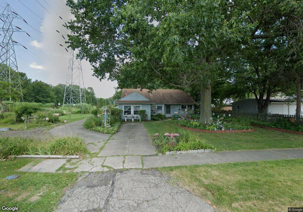 462 West St, Berea, OH 44017 - photo 1