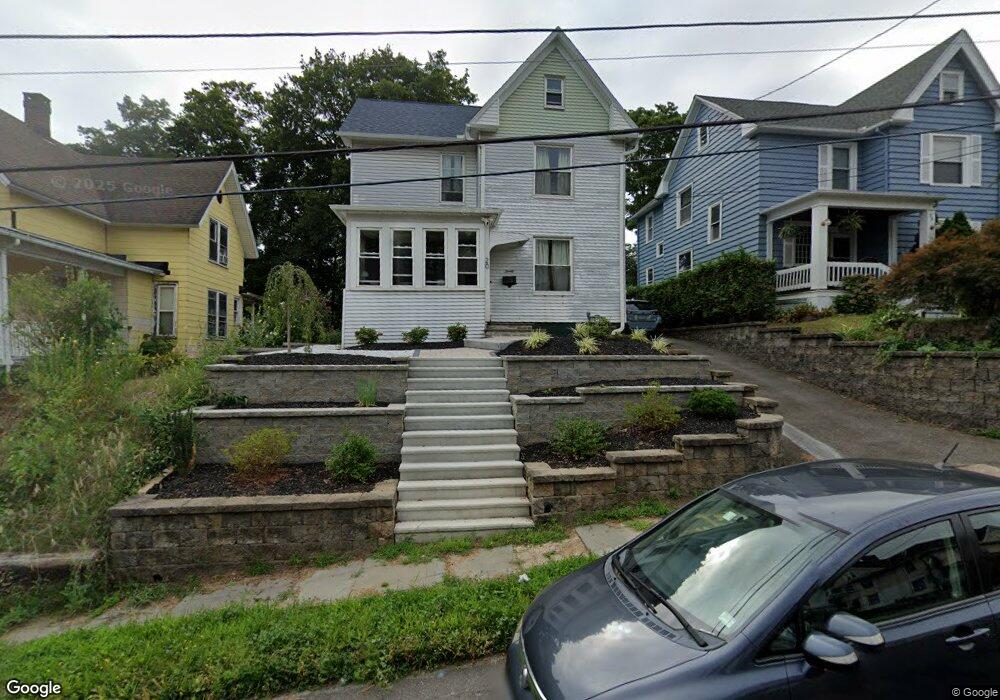 20 4th St, Meriden, CT 06451 - photo 1