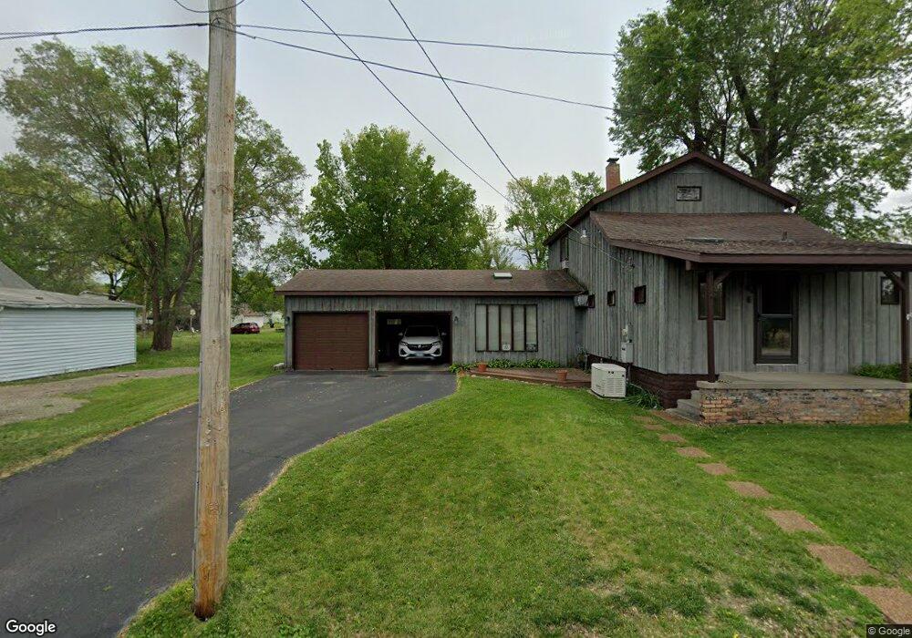 728 S Hamilton St, Lincoln, IL 62656 - photo 1