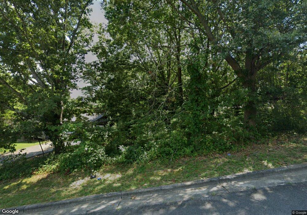 104 Lakeview St, Dalton, GA 30721 - photo 1