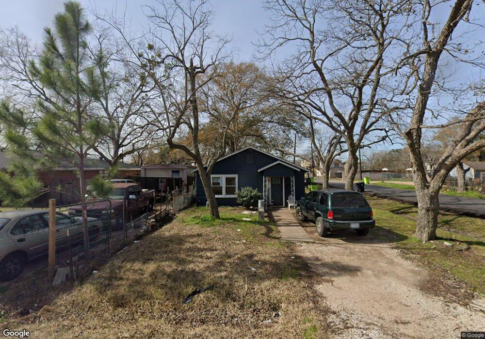 1600 5th St, Rosenberg, TX 77471 - photo 1