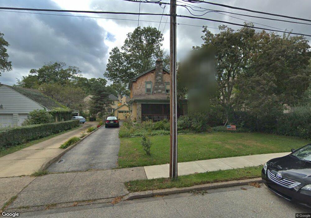 2016 E County Line Rd, Ardmore, PA 19003 - photo 1