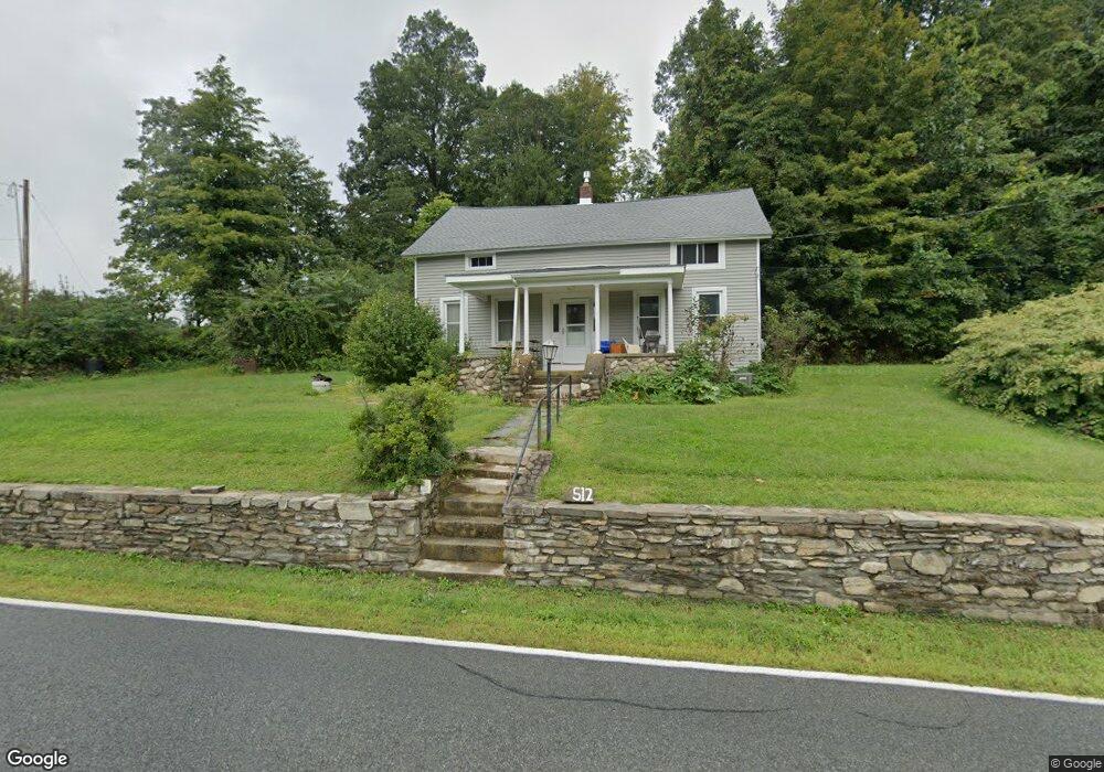 512 N Riverside Rd, Highland, NY 12528 - photo 1