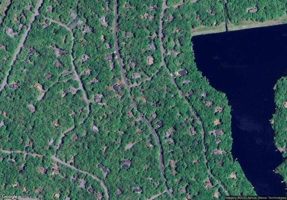 133 Rodeo Dr, Hawley, PA 18428 - photo 1