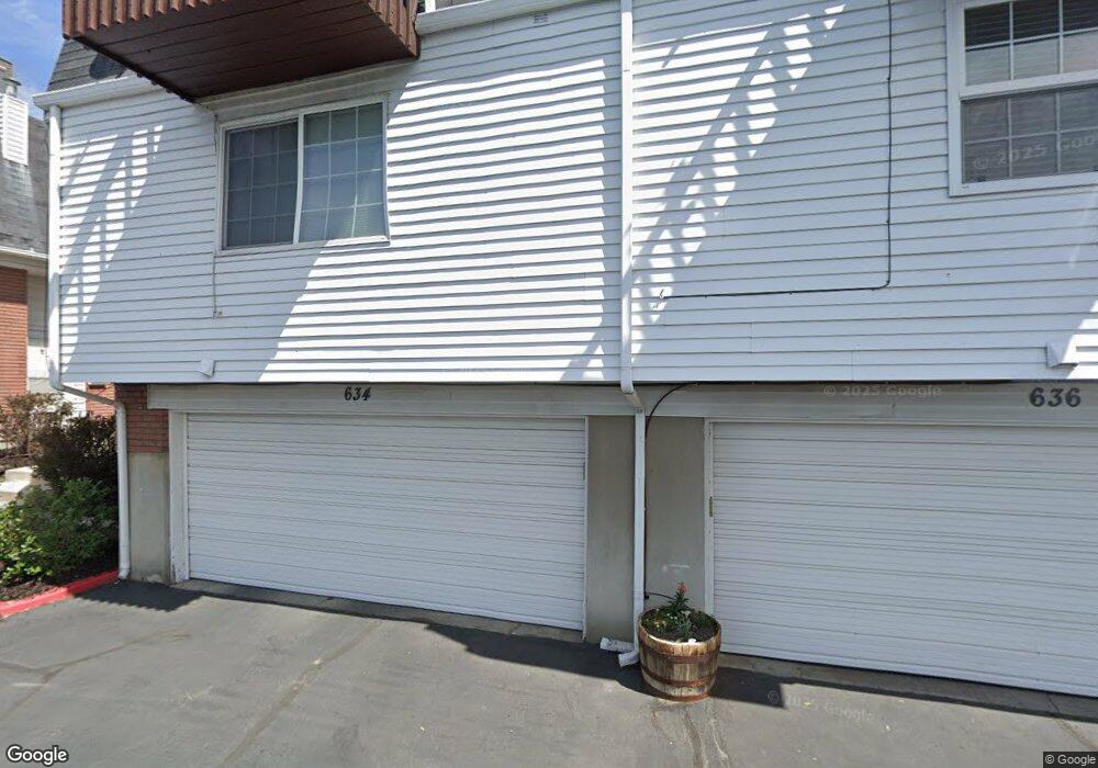 634 Williamsburg Park Cir unit 32, Sandy, UT 84070 - photo 1