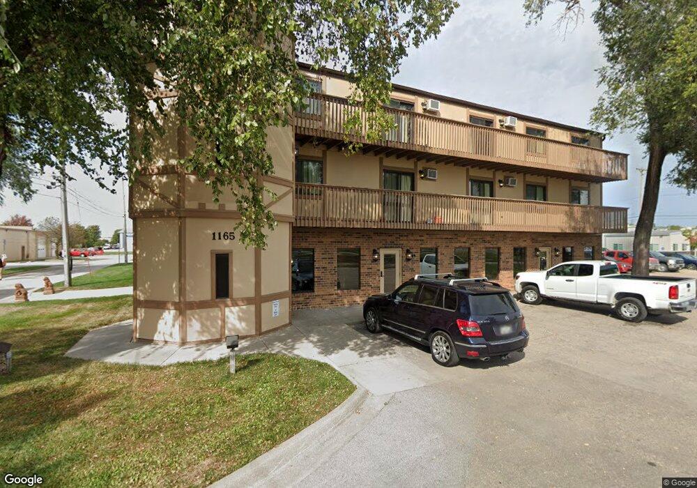 1165 S Riverside Dr, Iowa City, IA 52246 - photo 1