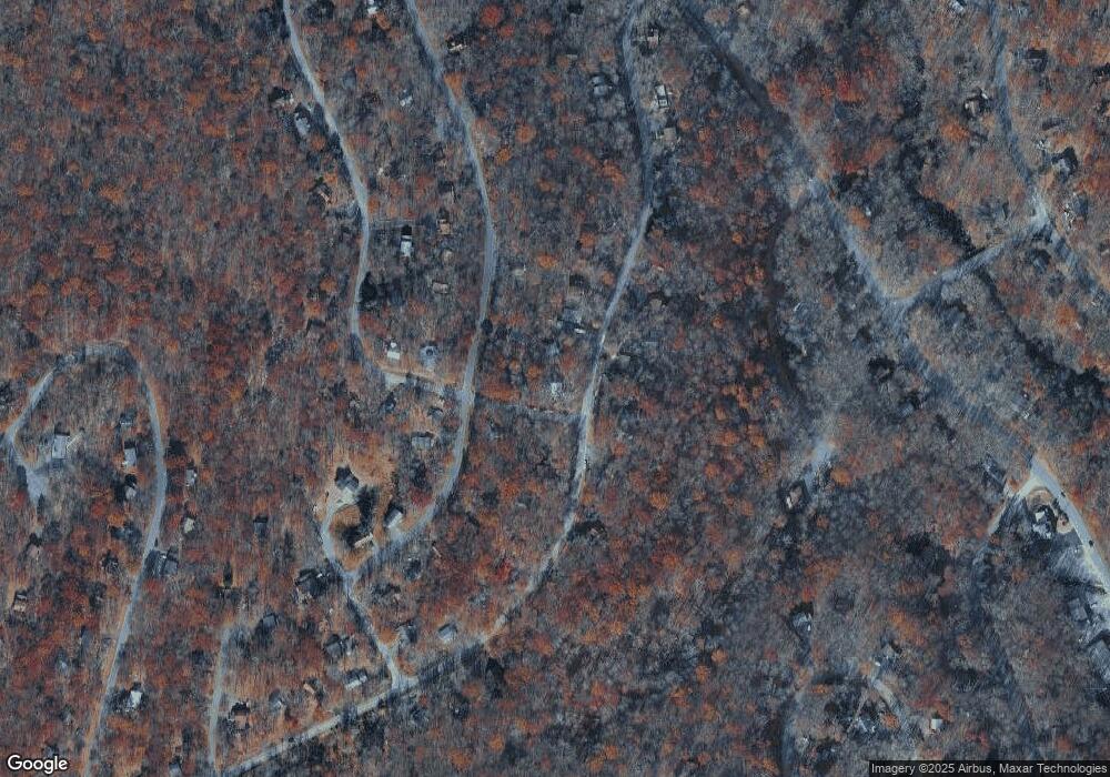 36 Clifton Dr, Bushkill, PA 18324 - photo 1