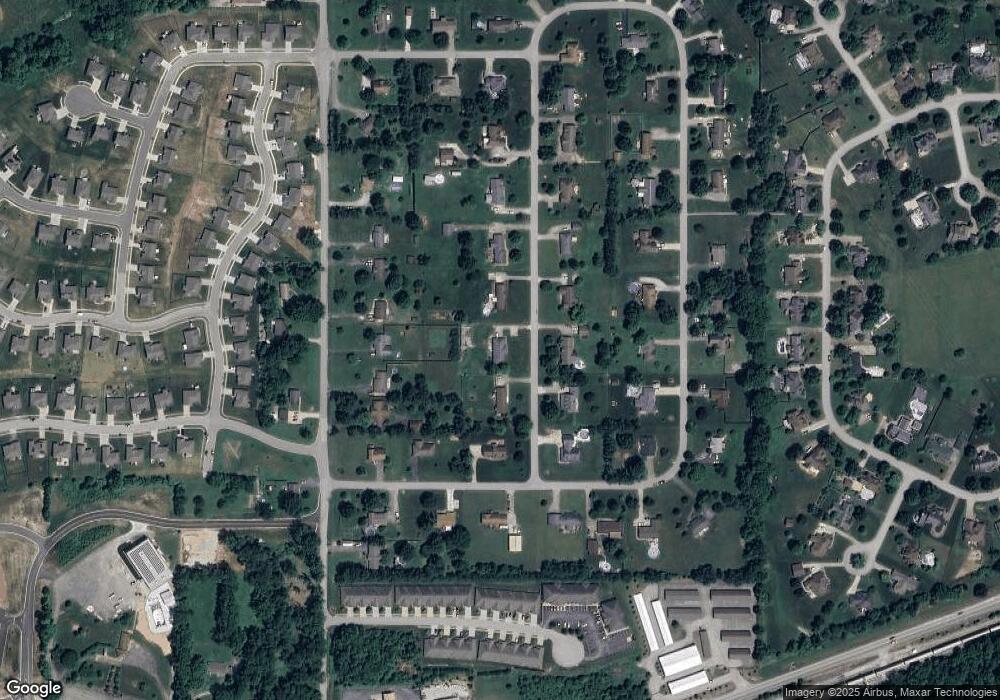 6307 Meadow View Dr, Georgetown, IN 47122 - photo 1