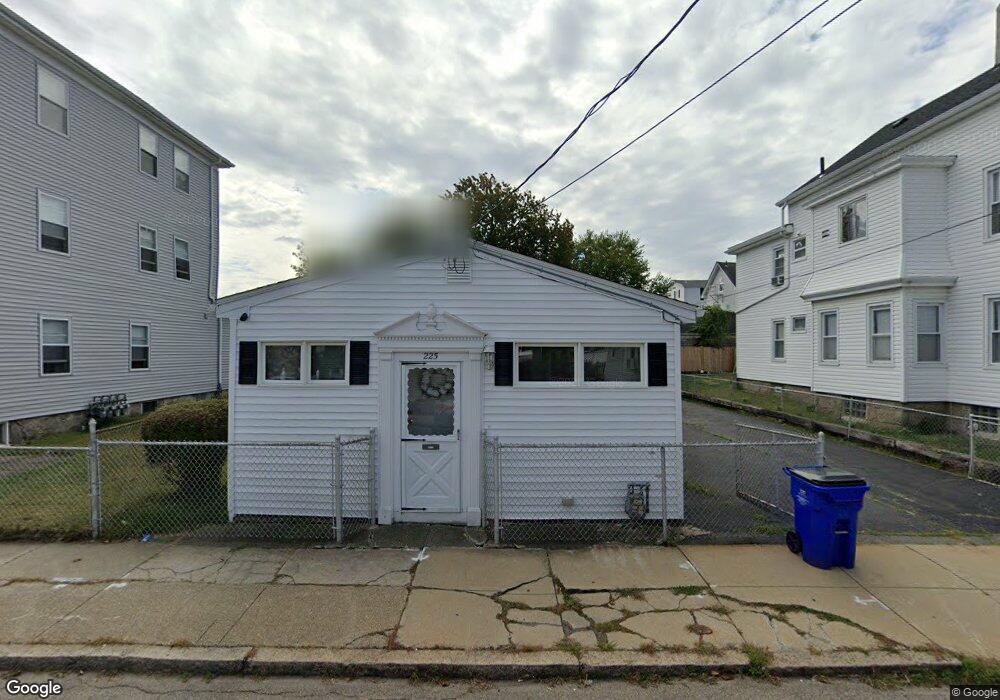 225 Hamlet St, Fall River, MA 02724 - photo 1