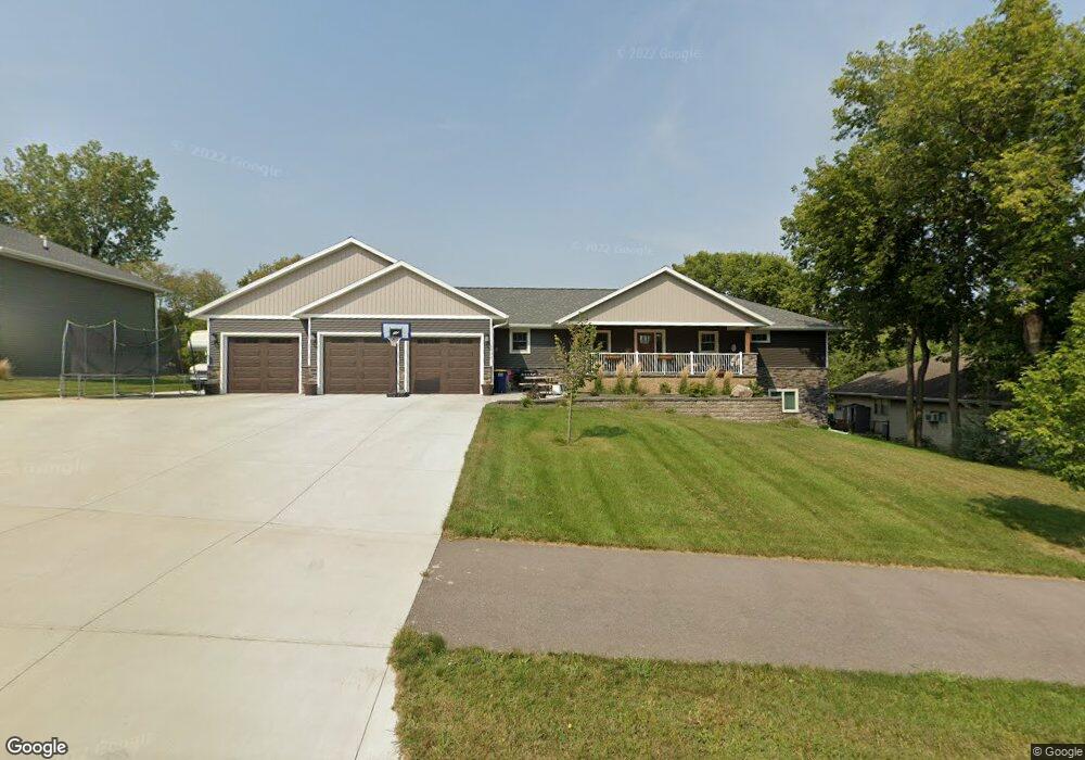1002 Cottonwood St, New Ulm, MN 56073 - photo 1