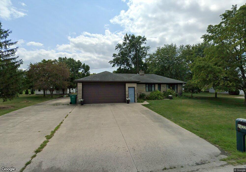 229 W Washington St, Monroe, IN 46772 - photo 1