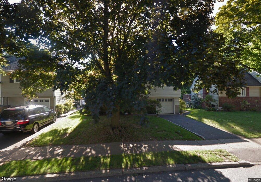 70 Beverly Rd unit 1, Bloomfield, NJ 07003 - photo 1