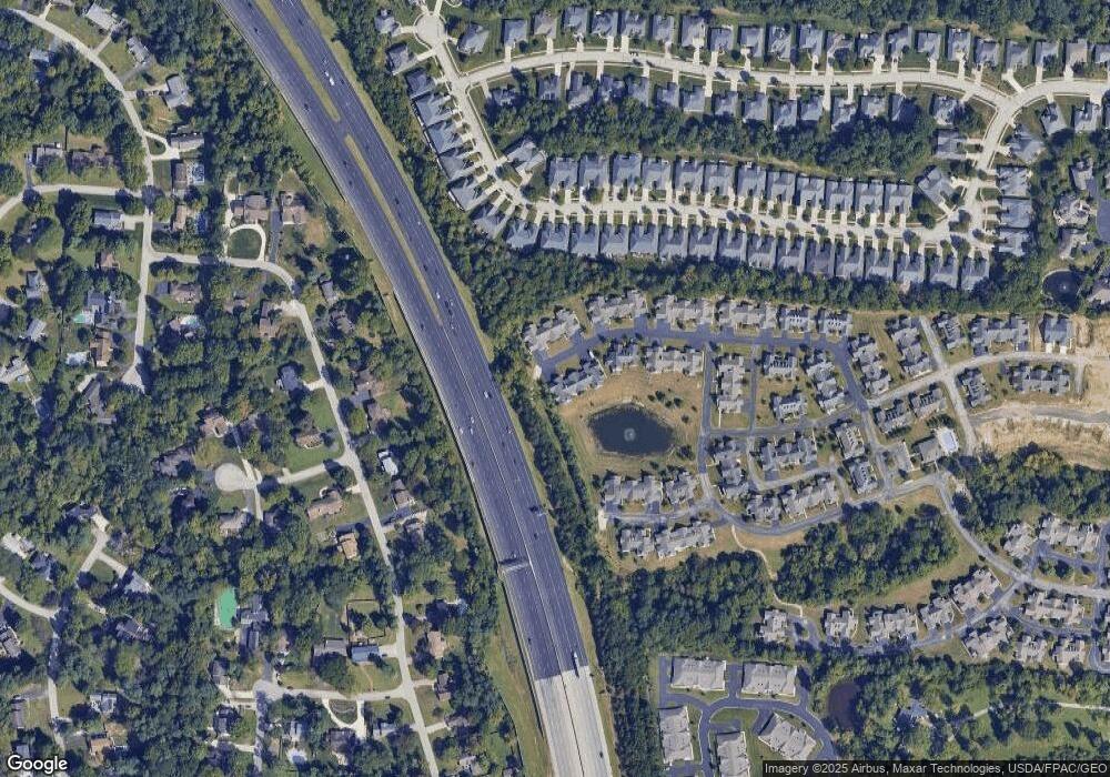 5849 Hickory Brook Way unit 5849, Columbus, OH 43213 - photo 1