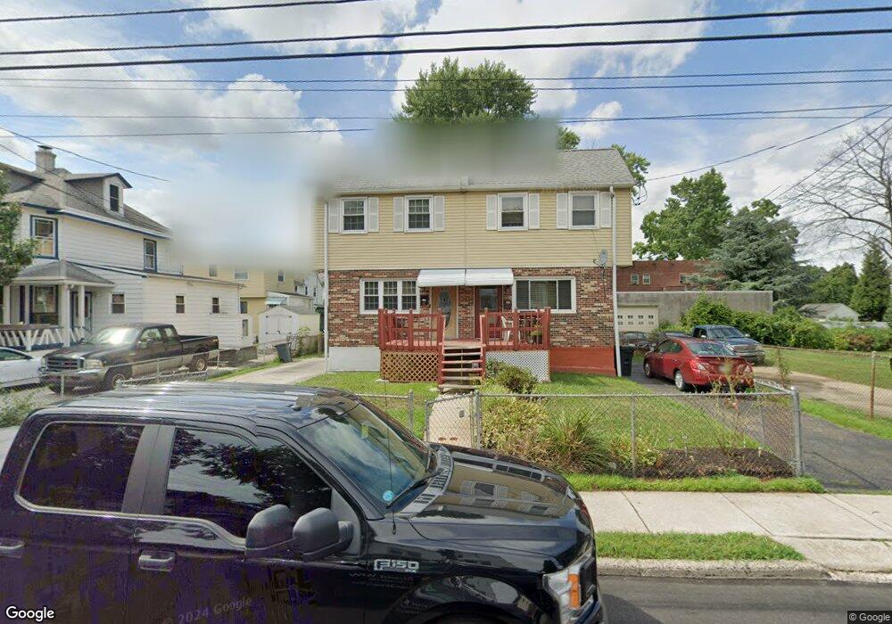 819 Beechwood Ave, Darby, PA 19023 - photo 1