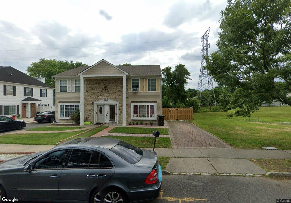 92 Brewster Cir, Old Bridge, NJ 08857 - photo 1
