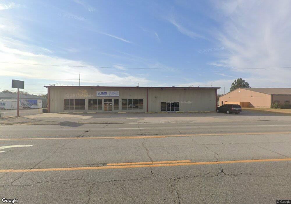 200 N Mill St, Pryor, OK 74361 - photo 1