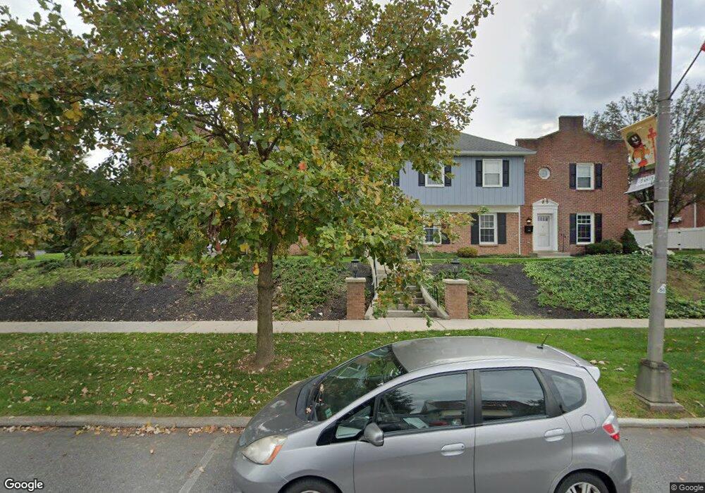 420 W Chocolate Ave, Hershey, PA 17033 - photo 1