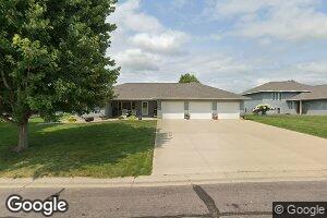 708 8th St, Nicollet, MN 56074