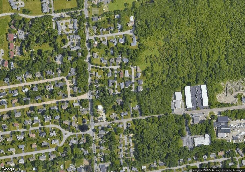 15 Deer Run Rd, Bristol, RI 02809 - photo 1