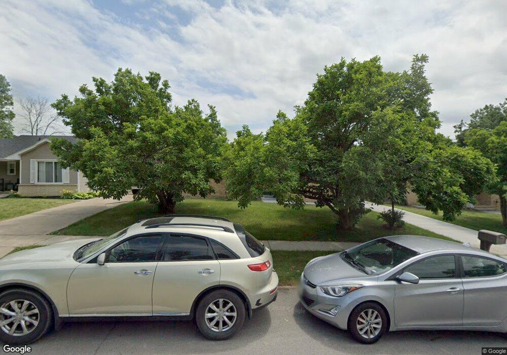 23 E Philip St, Des Moines, IA 50315 - photo 1