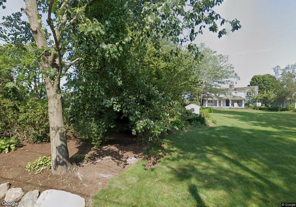 138 Adams Point Rd, Barrington, RI 02806 - photo 1