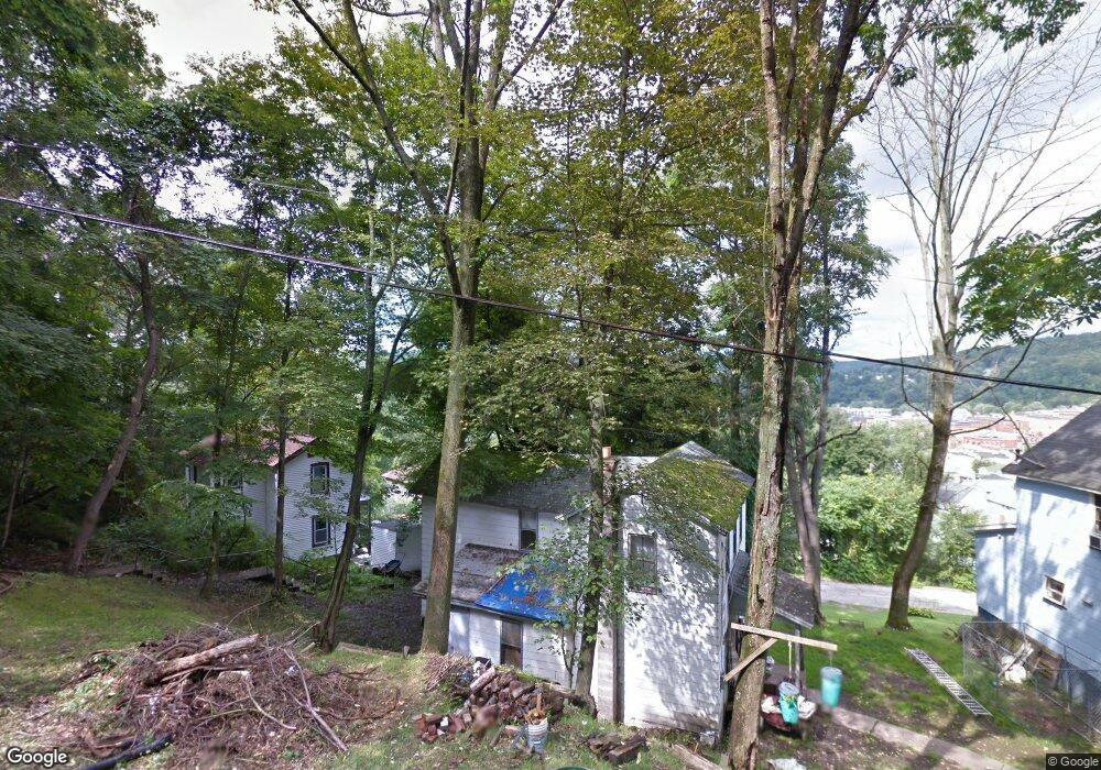 1348 Sassafrass St, Franklin, PA 16323 - photo 1