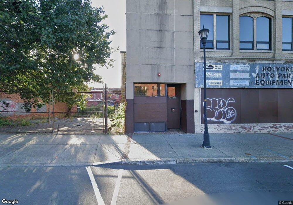 468 High St, Holyoke, MA 01040 - photo 1