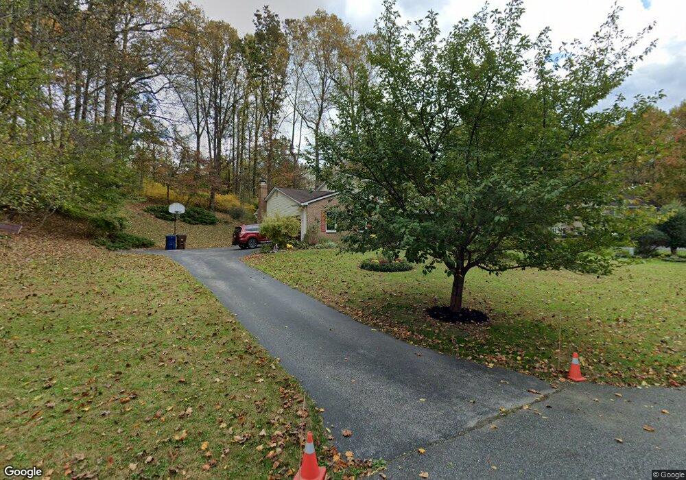 6402 Cavalier Dr, Sykesville, MD 21784 - photo 1