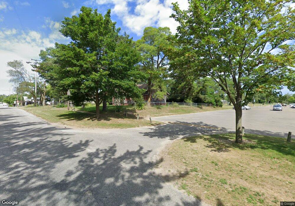 215 E Dwight St, Oscoda, MI 48750 - photo 1